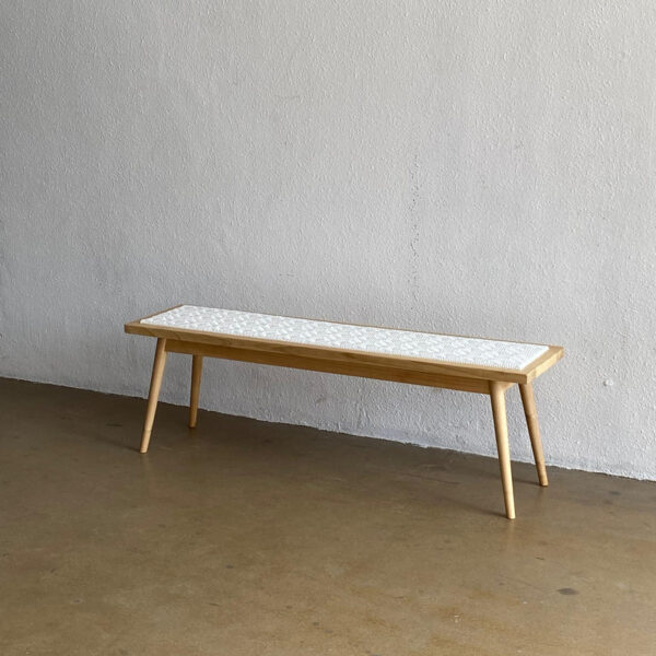 Bench rotan sintetis kayu jati minimalis