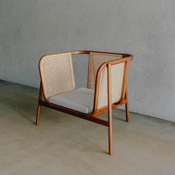 Kursi minimalis kombinasi tenun rotan