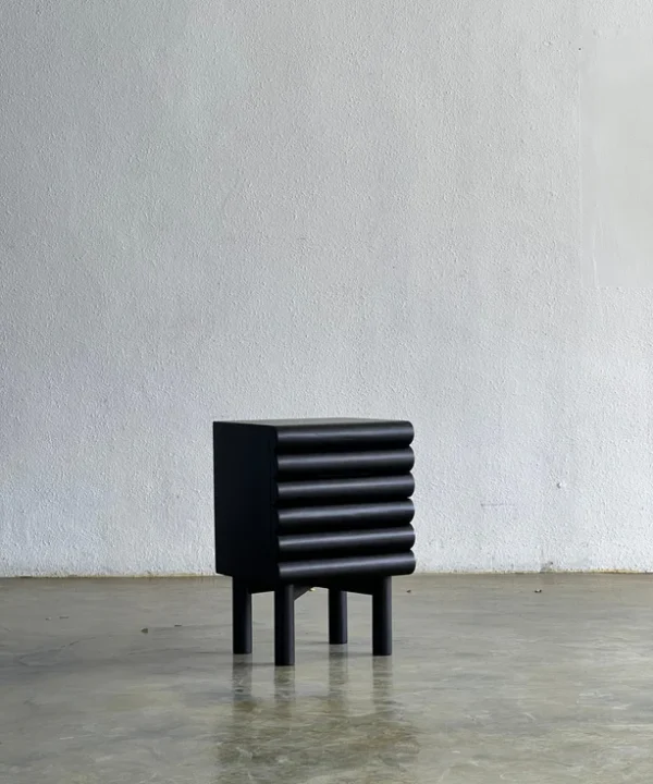 Nakas minimalis salur