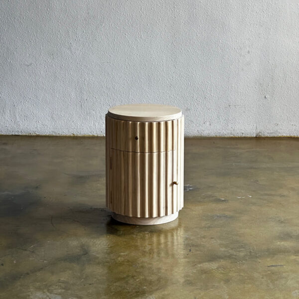 Nakas salur 1 laci 1 pintu