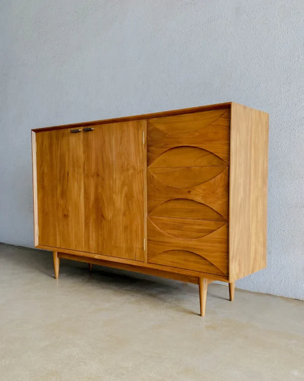 Cabinet minimalis 3 pintu jati jepara