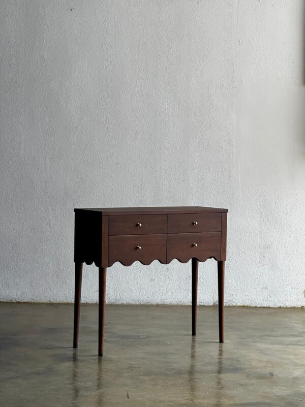 Meja konsul klasik 4 laci