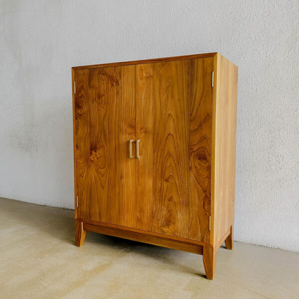 Cabinet sepatu minimalis 2 pintu