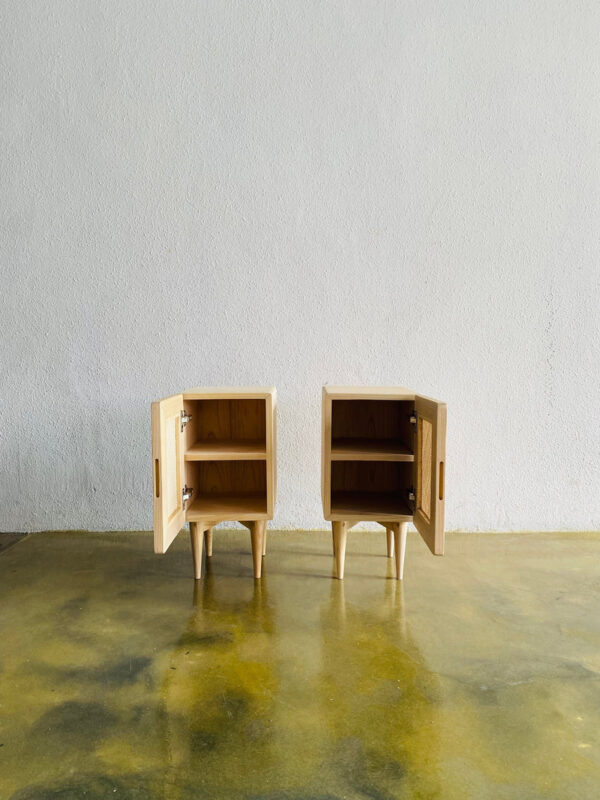 Nakas minimalis kombinasi rotan 1 pintu