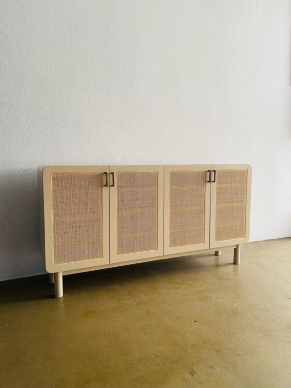 Cabinet Sepatu kombinasi rotan