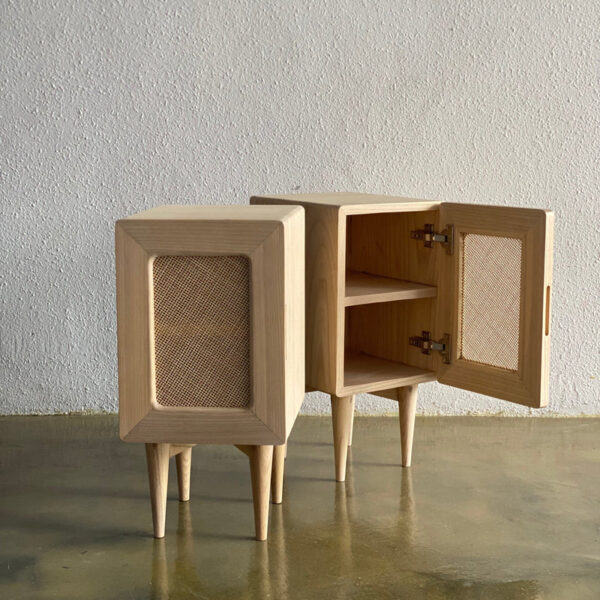 Nakas minimalis kombinasi rotan 1 pintu