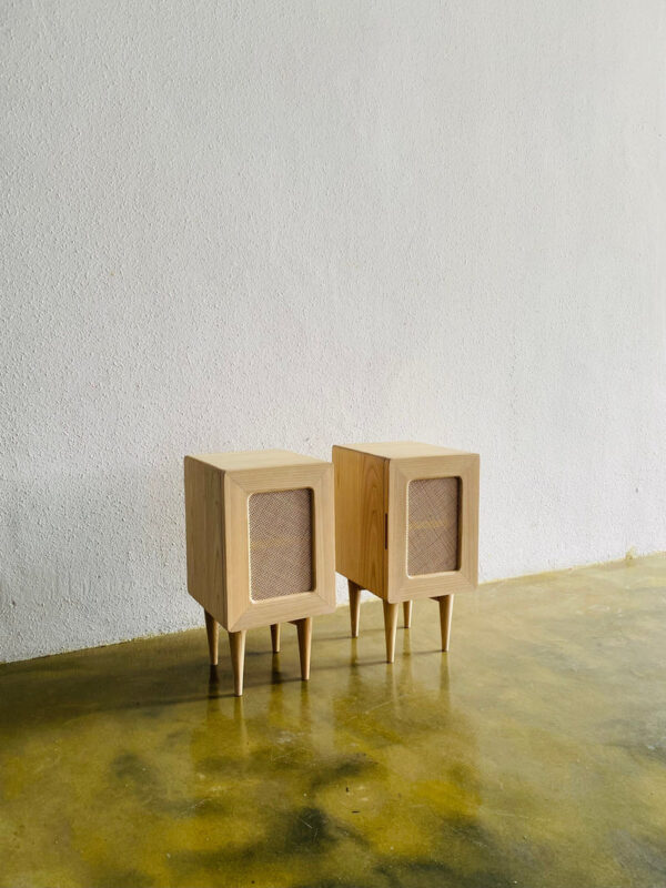 Nakas minimalis kombinasi rotan 1 pintu