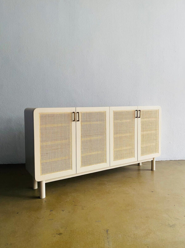 Cabinet Sepatu kombinasi rotan