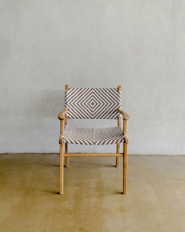 kursi minimalis bergaya klasik