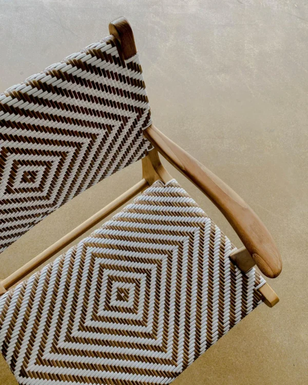 kursi minimalis bergaya klasik