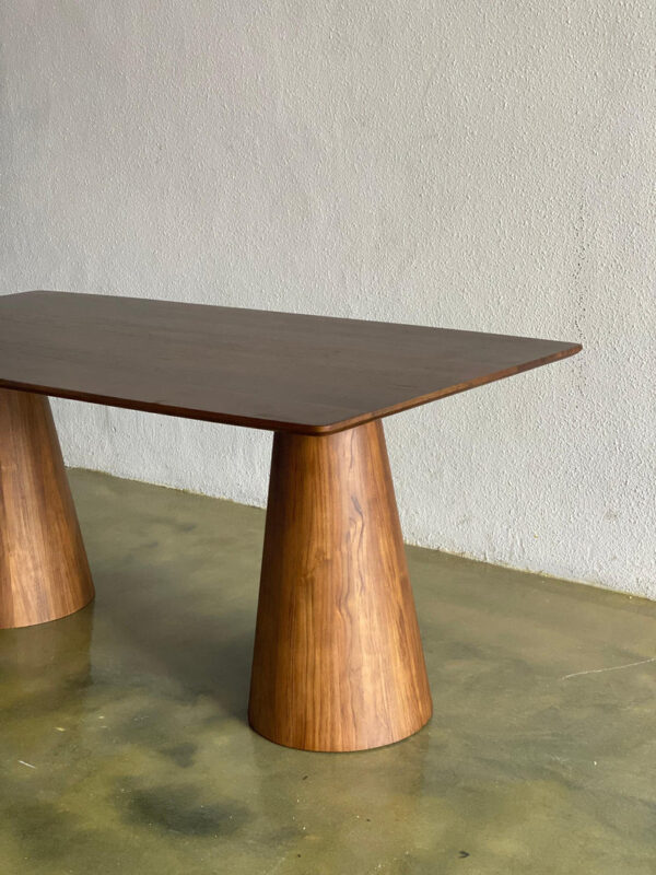 Meja Kaki Ascending 2