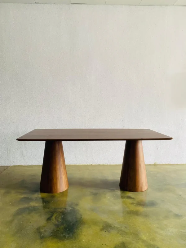 Meja Kaki Ascending 2