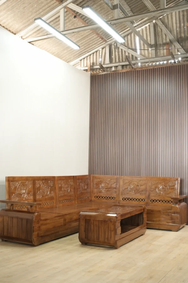 set sofa sudut l shape kayu jati ukiran klasik dengan meja kopi jepara