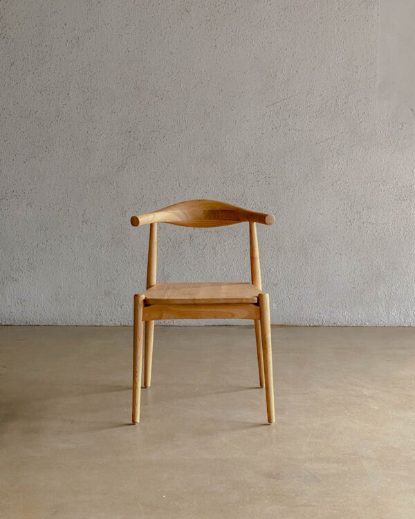 Kursi Makan Minimalis Tanduk Kayu Jati