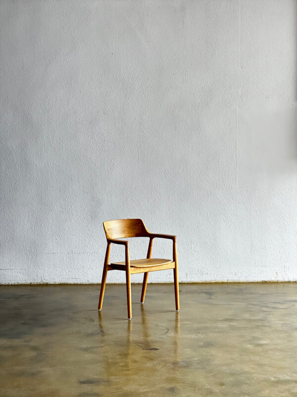 Kursi Minimalis Hiroshima Kayu jati Natural Jepara