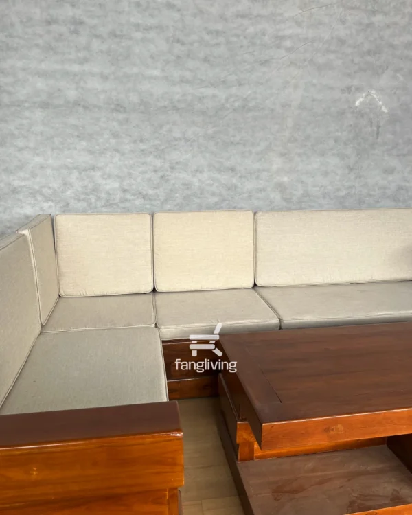 Tampak atas sofa sudut jati minimalis dengan meja senada