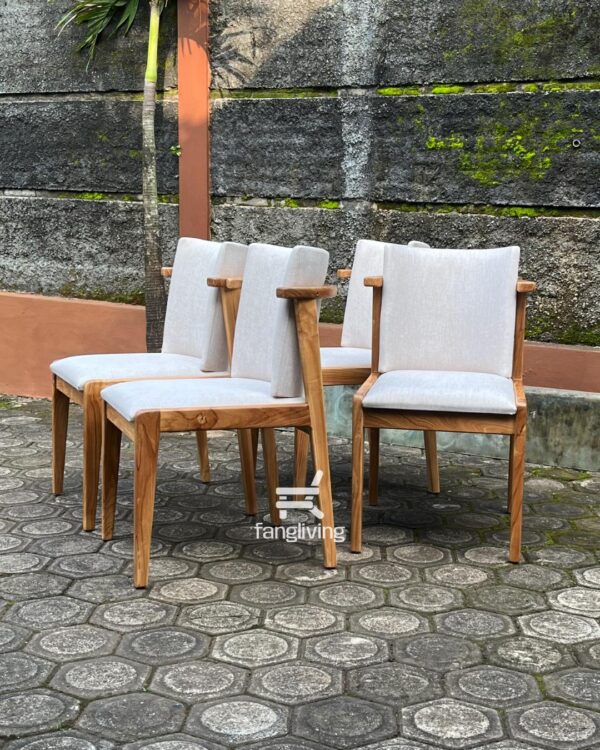 kursi makan kayu jati minimalis jok kain