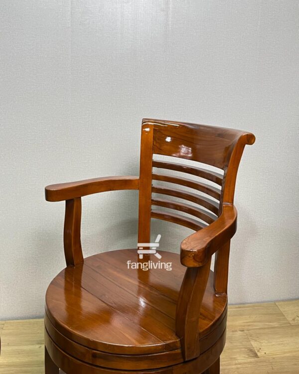 Set Kursi Putar Kayu Jati Klasik