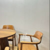 Set meja makan bulat kayu solid modern