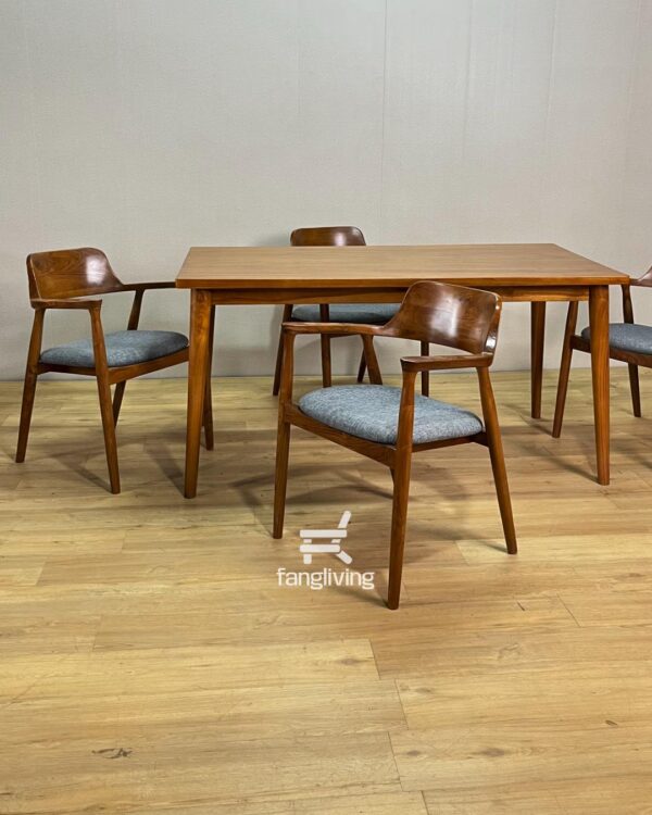 Set Meja Makan Jati Solid 4 Kursi Jok Fabric