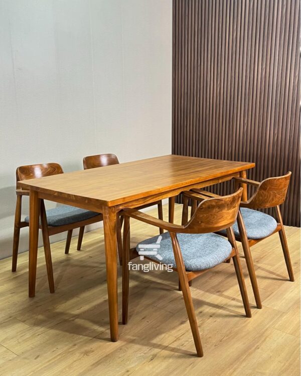 Set Meja Makan Jati Solid 4 Kursi Jok Fabric