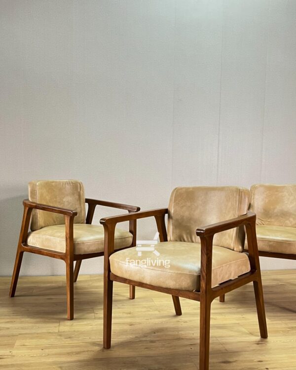 set kursi makan minimalis jok wine cream