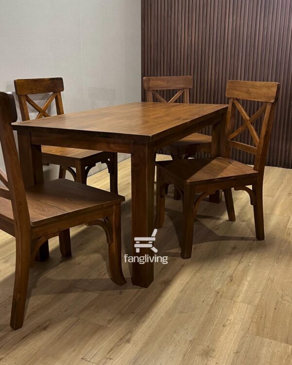 Set meja makan minimalis