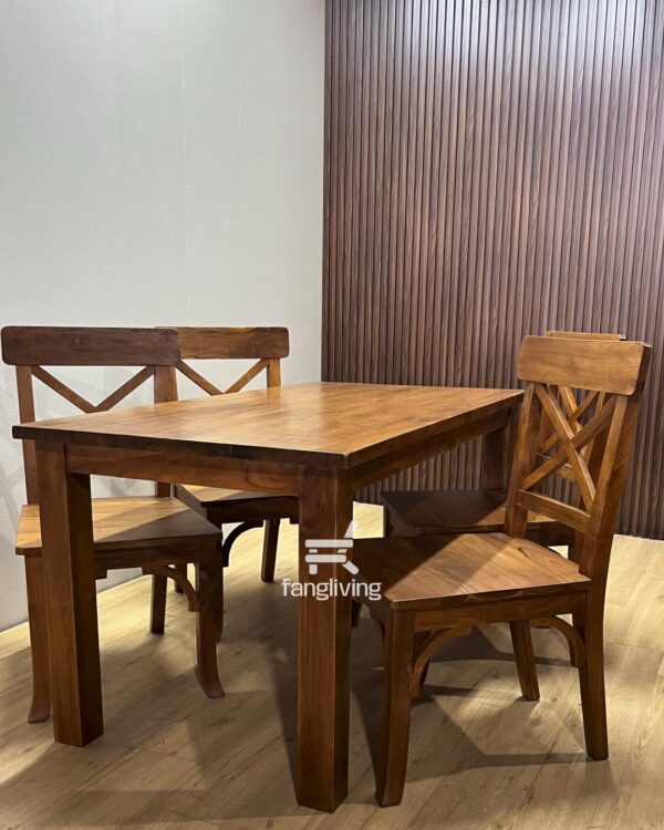 Set meja makan minimalis