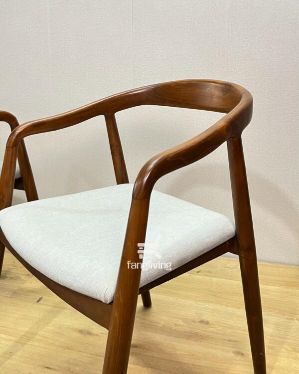 Set Meja Makan Bulat Kayu Jati 2 Kursi Minimalis