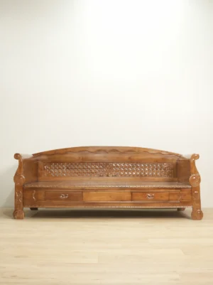 bale bale kursi daybed kayu jati ukiran klasik dengan laci penyimpanan jepara