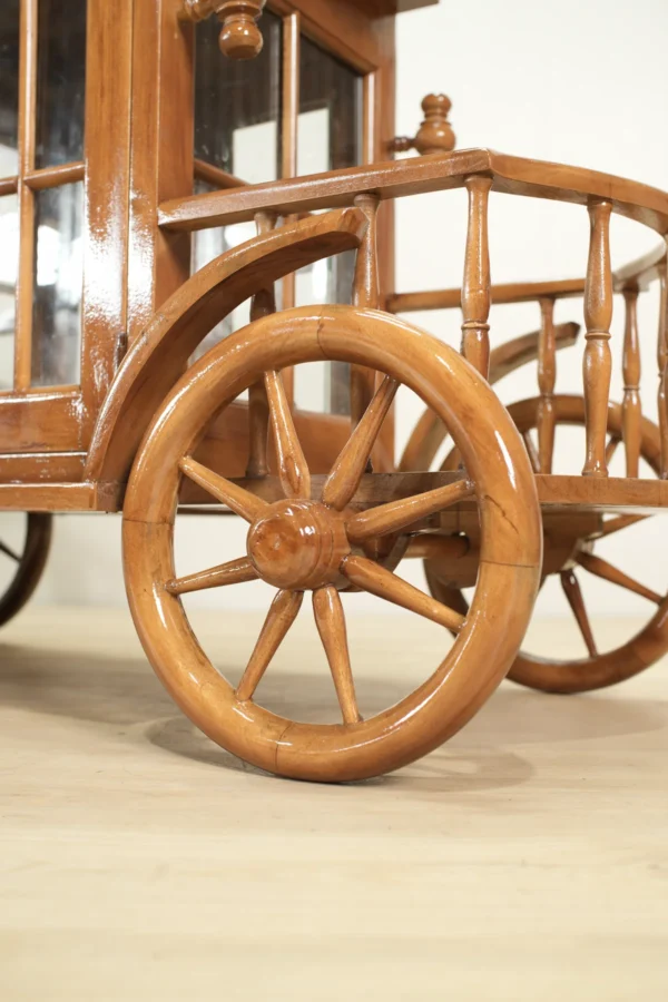 bar cart trolley kayu jati desain kereta klasik victorian dengan lemari kaca jepara