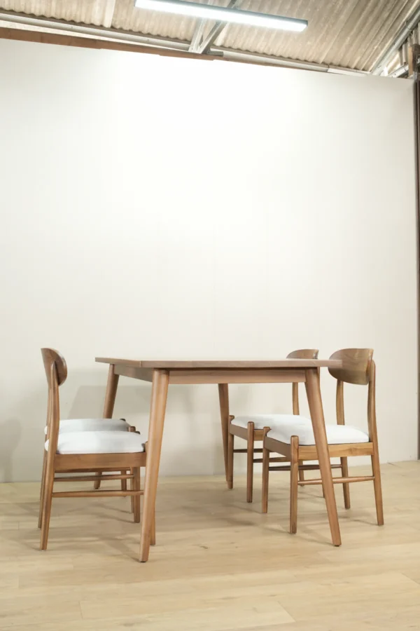 set meja makan kayu jati minimalis scandinavian 4 kursi dudukan busa 160x80cm finishing walnut doff jepara
