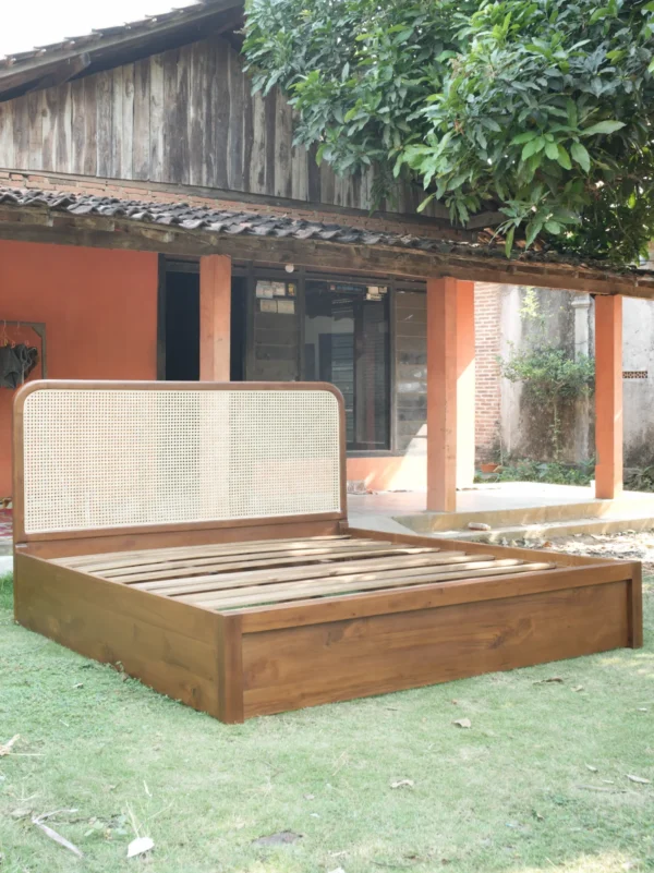 tempat tidur divan kayu jati kombinasi rotan minimalis scandinavian jepara