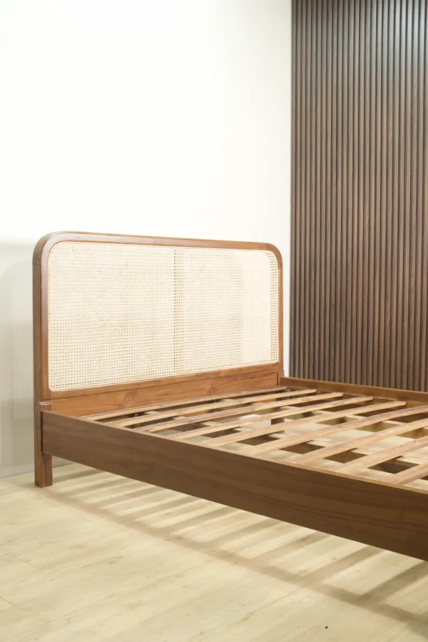 tempat tidur kayu jati kombinasi rotan minimalis scandinavian jepara
