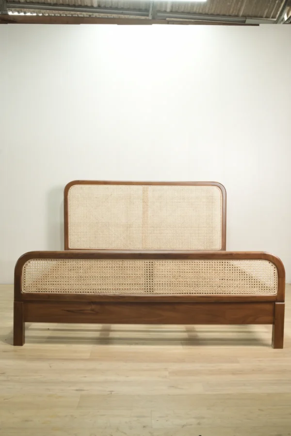 tempat tidur kayu jati kombinasi rotan minimalis scandinavian jepara