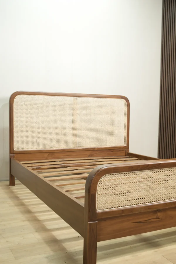 tempat tidur kayu jati kombinasi rotan minimalis scandinavian jepara